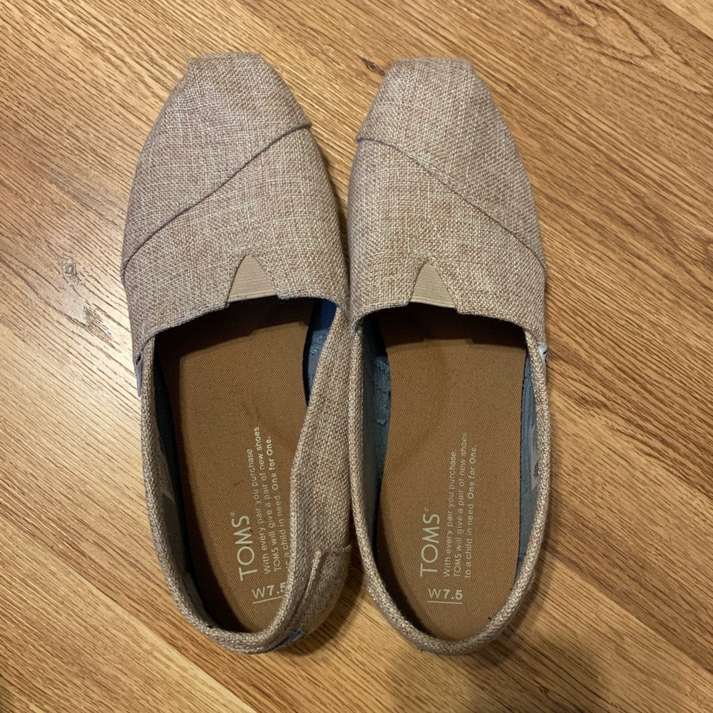 Women’s Toms